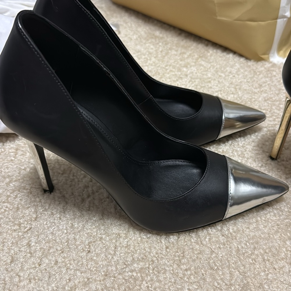 Pumps - Picture 3 of 3